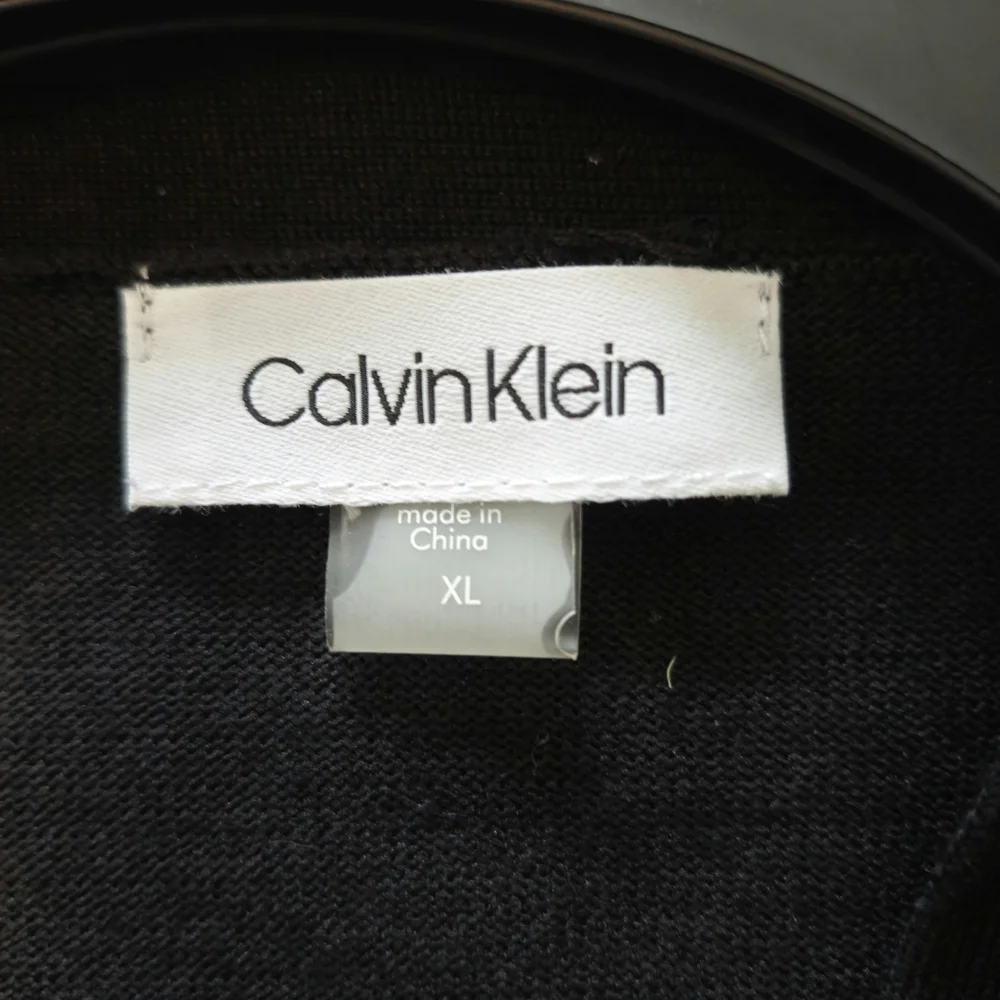 CALVIN KLEIN BANDOLERA WOMEN'S BLACK LIGHTWEIGHT SWEATER XL
